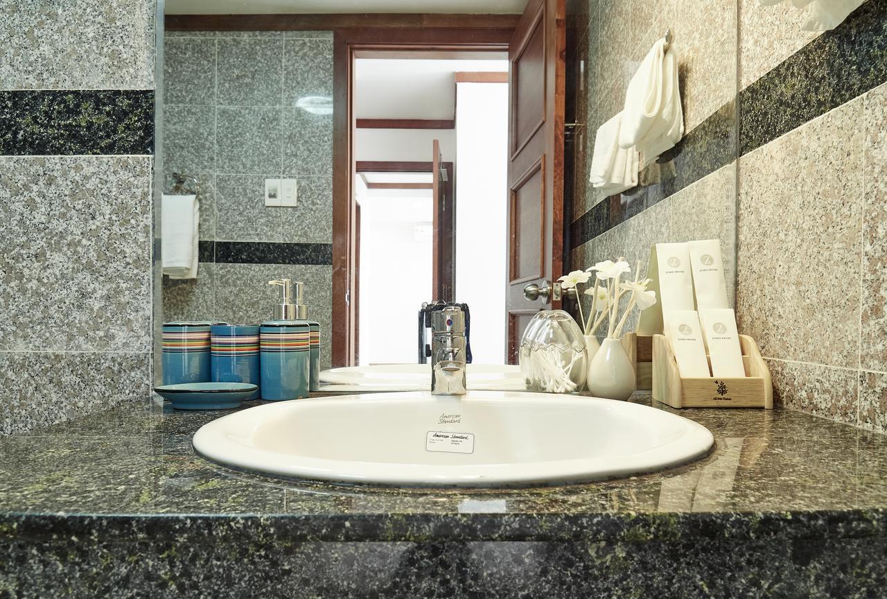 Zoro Home - Deluxe Apart - Danang Center Bagian luar foto