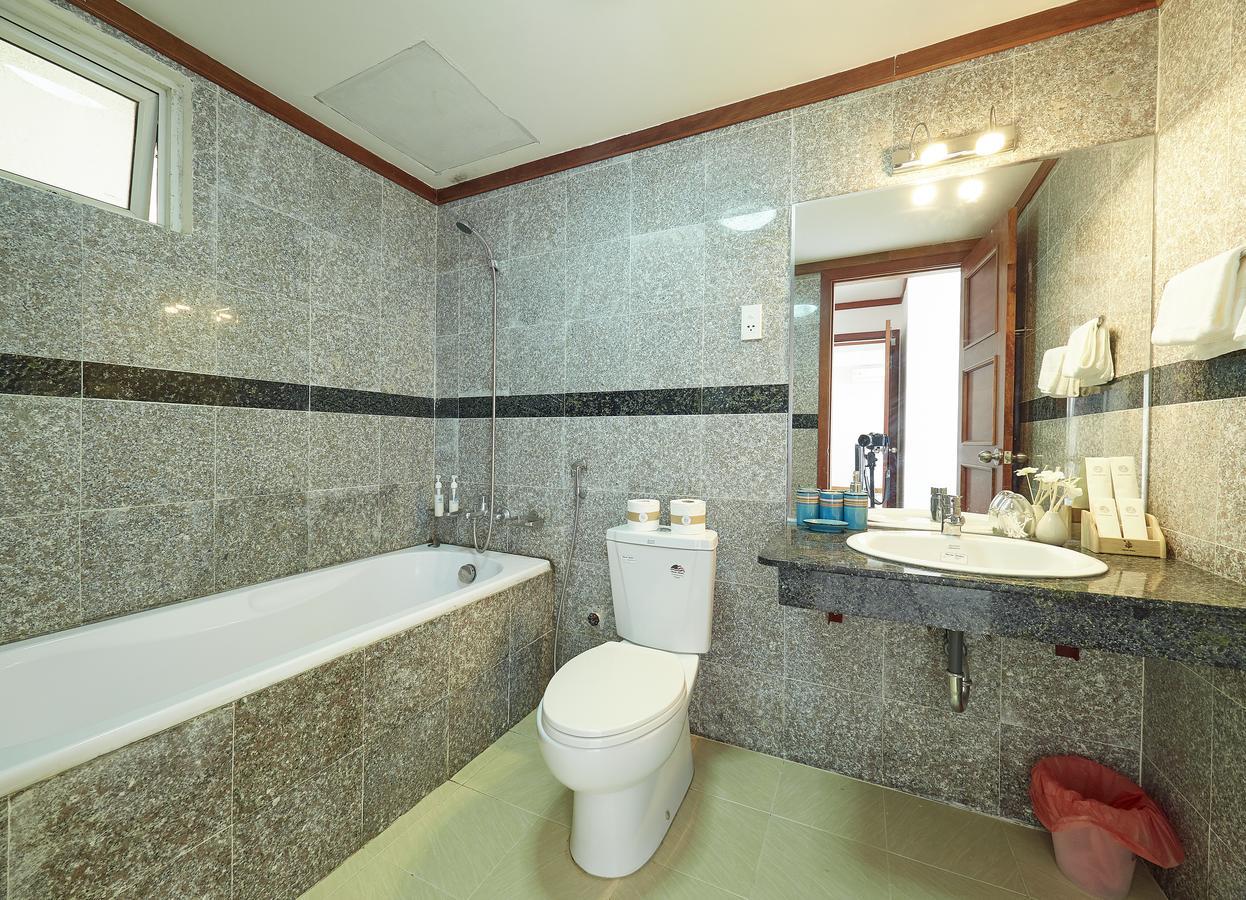 Zoro Home - Deluxe Apart - Danang Center Bagian luar foto